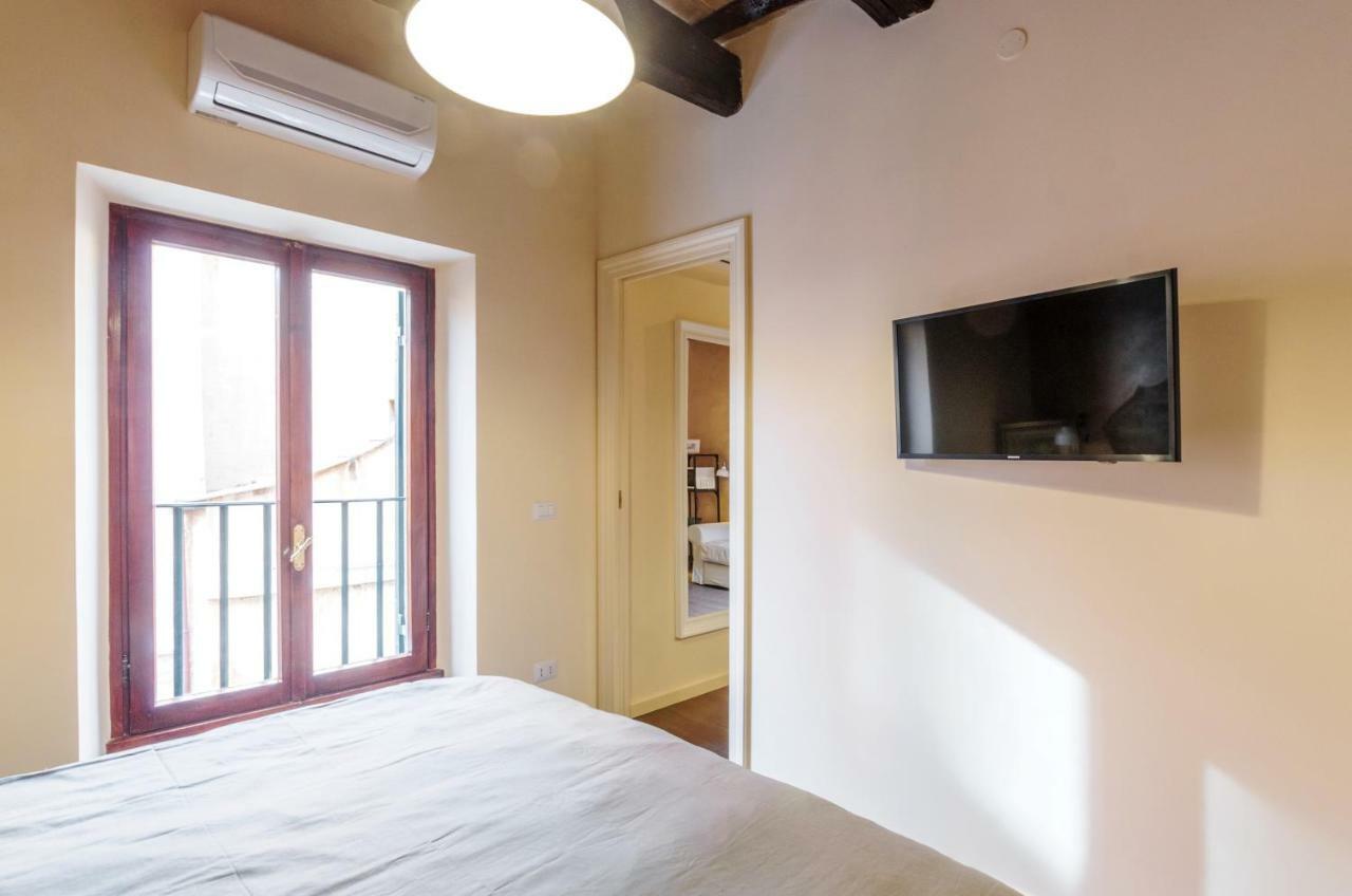 Trans Tiberim Appartement Buitenkant foto